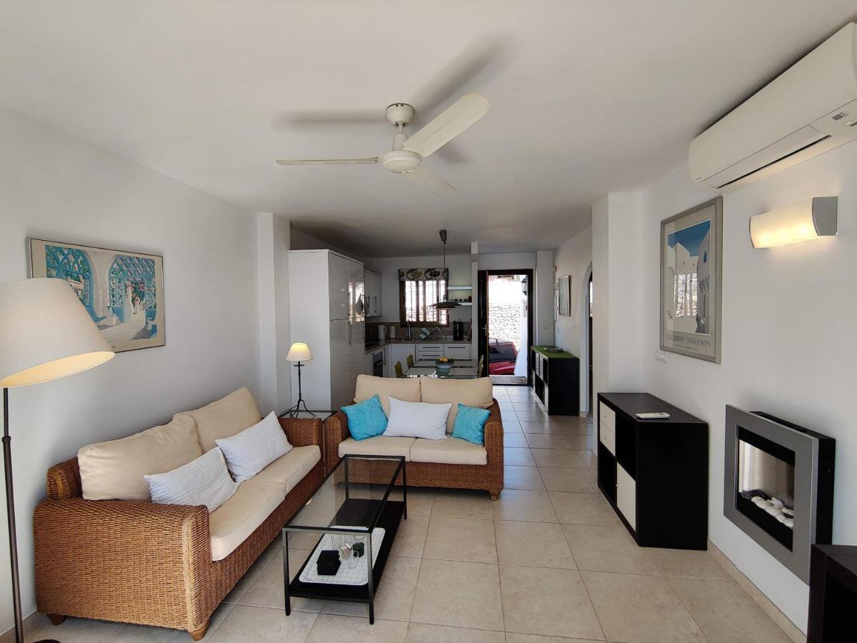 Apartamento R1371 Capistrano Playa 417 *