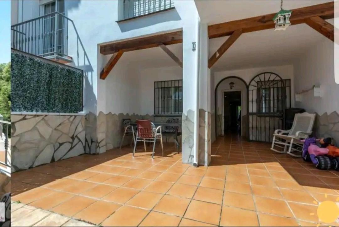 Apartamento Zona Playa De Burriana Nerja