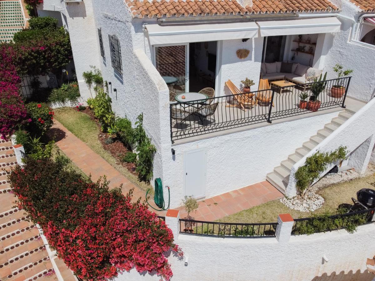 Renovated With Nerjas Biggest Pool Nerja