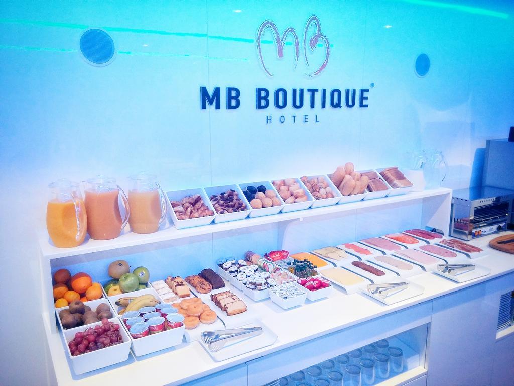 Mb Boutique - Adults Recommended 3*
