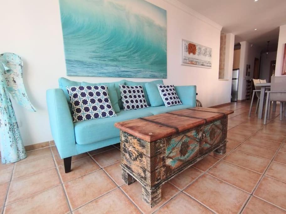 First Line With 3 Bedrooms And Parking, Nerja