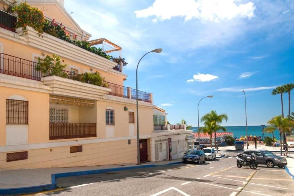 First Line With 3 Bedrooms And Parking, Apartamento *