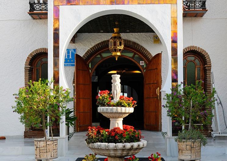 Club By Dorobe Hotel Nerja