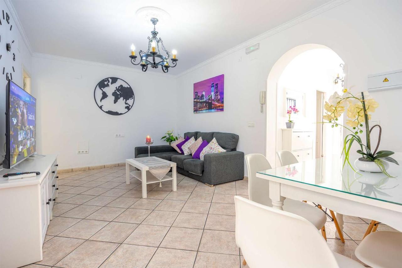 En Herrera Oria Apartment *