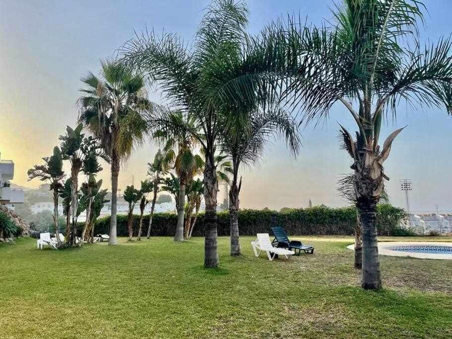 Atico Con Vistas Al Mar Y En Apartamento Nerja