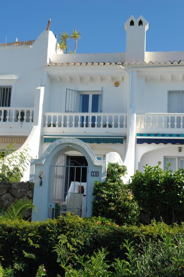 Jardines De 18 Menyber Holiday home Nerja
