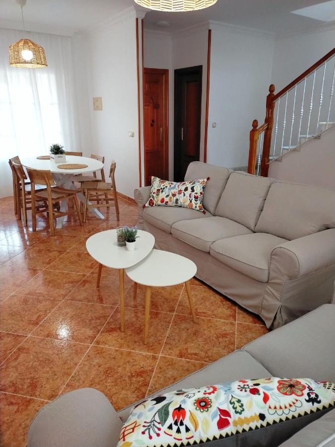 Casa Playa, Terraza Y Garaje Apartamento Nerja