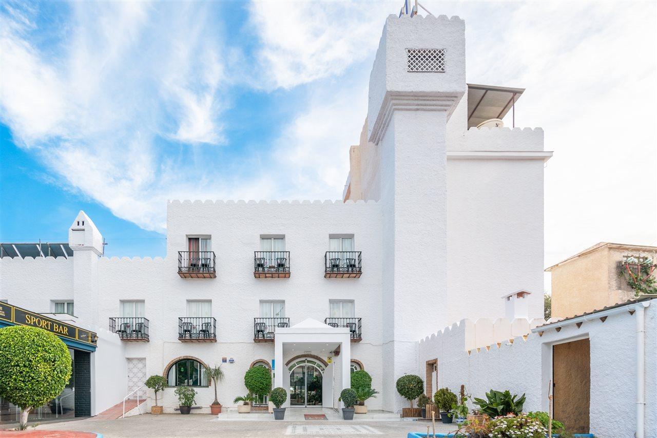 Club By Dorobe Hotel