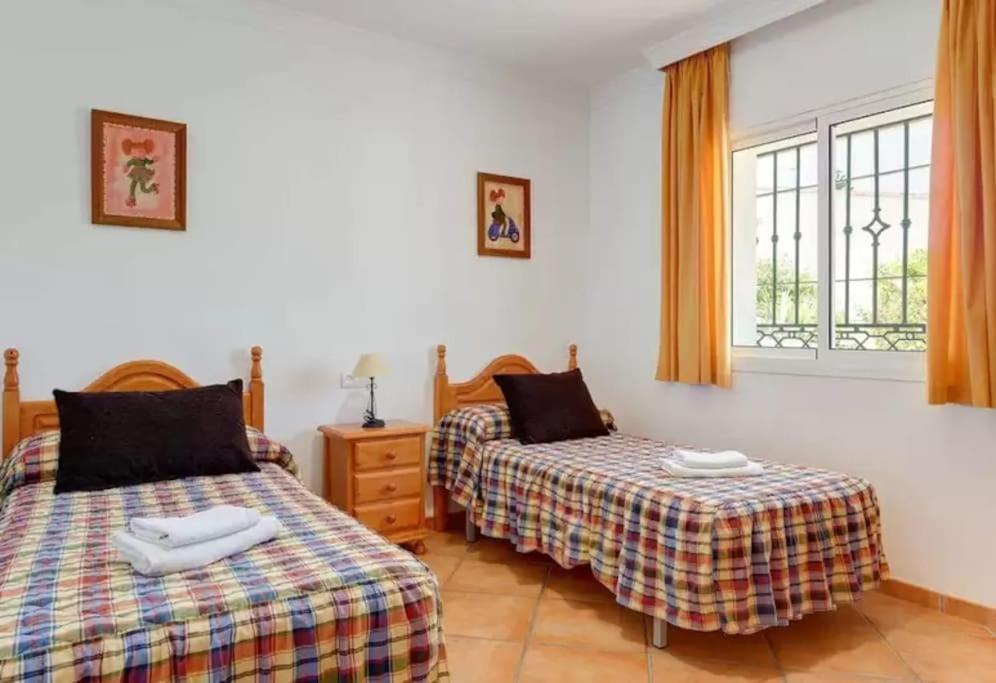 Pastora Nerja