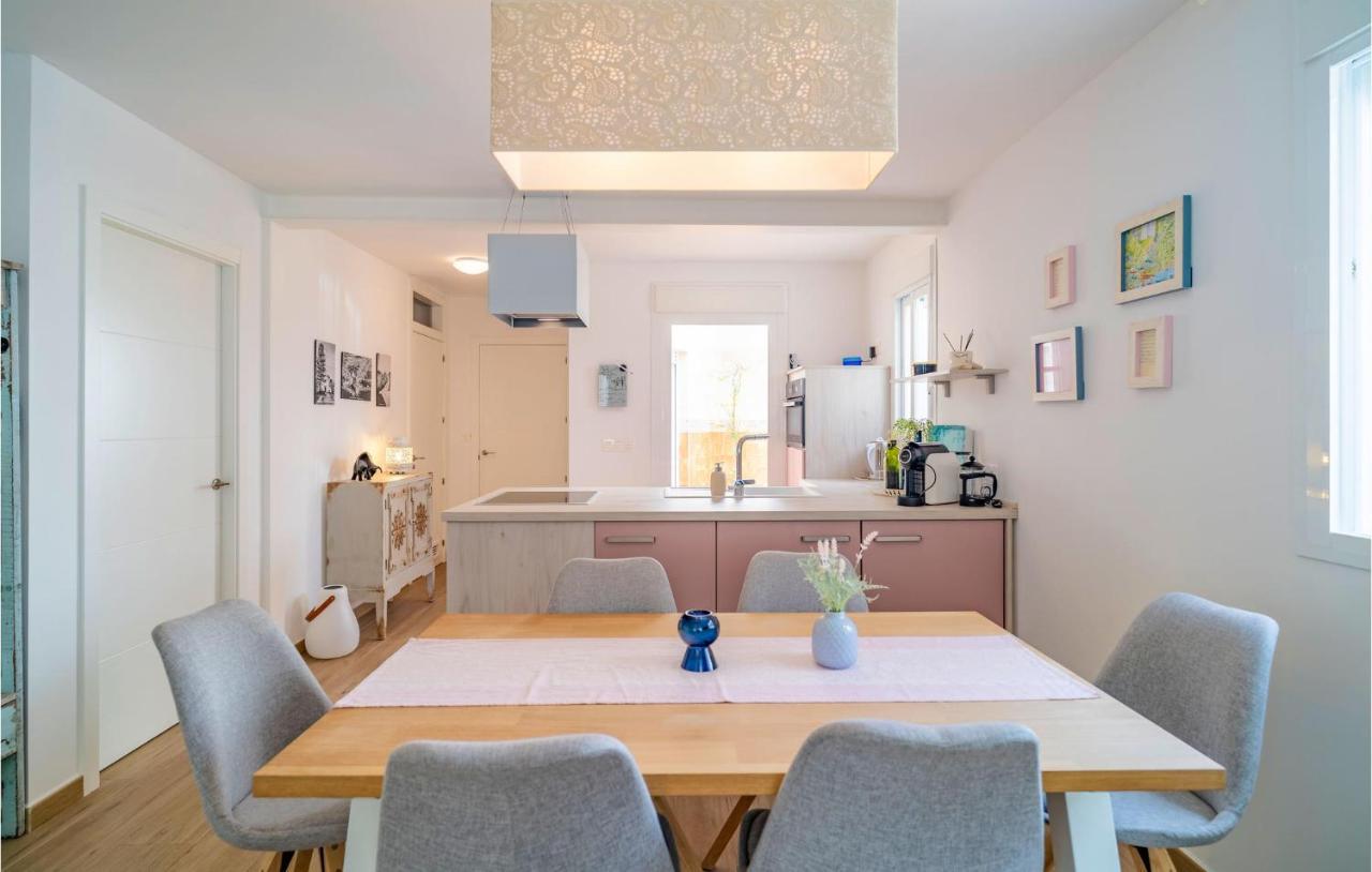 Сasa de vacaciones Beautiful In With Kitchen *