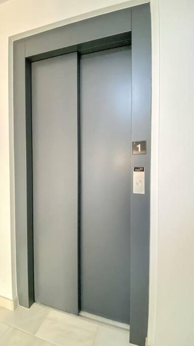 Apartamento Modern With Location Parador, *