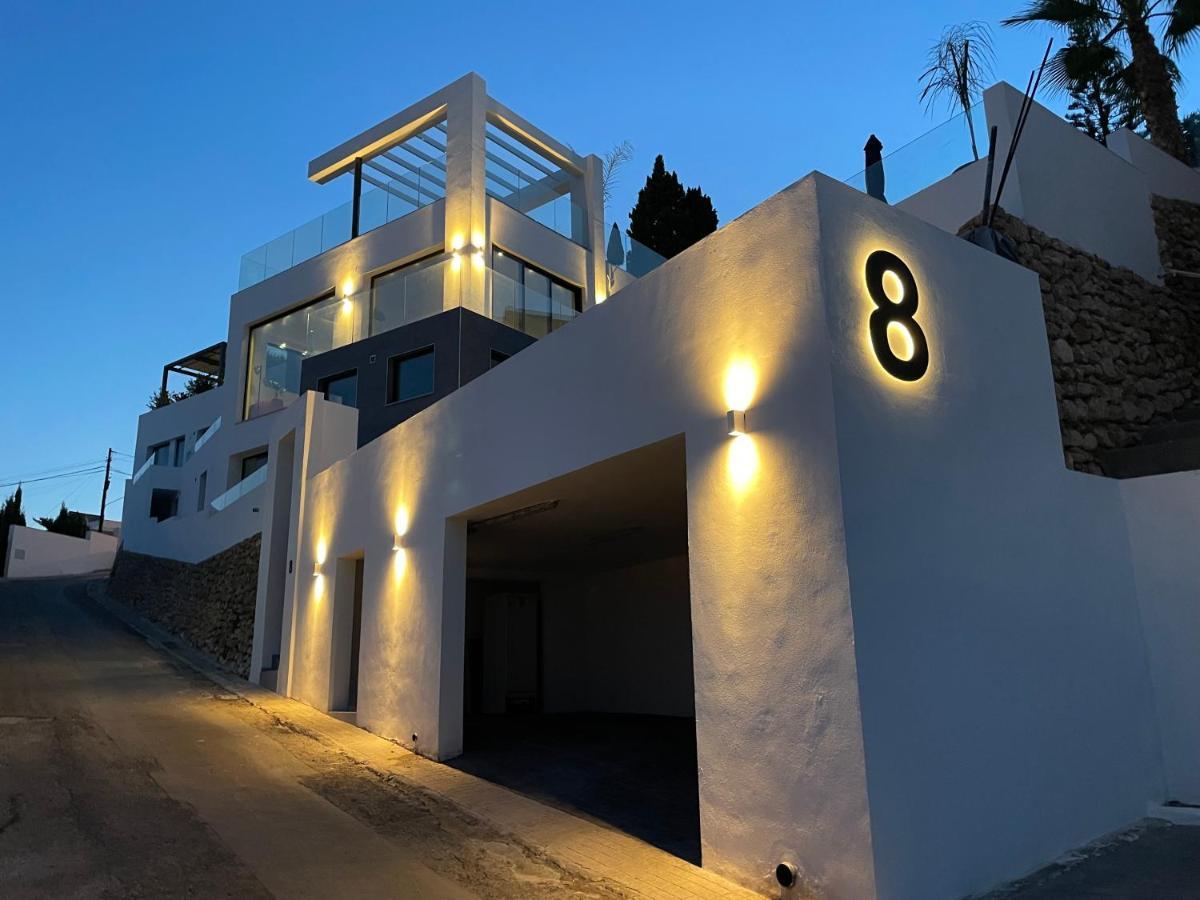 Luxury With Panoramic Views And Infinity Pool Villa