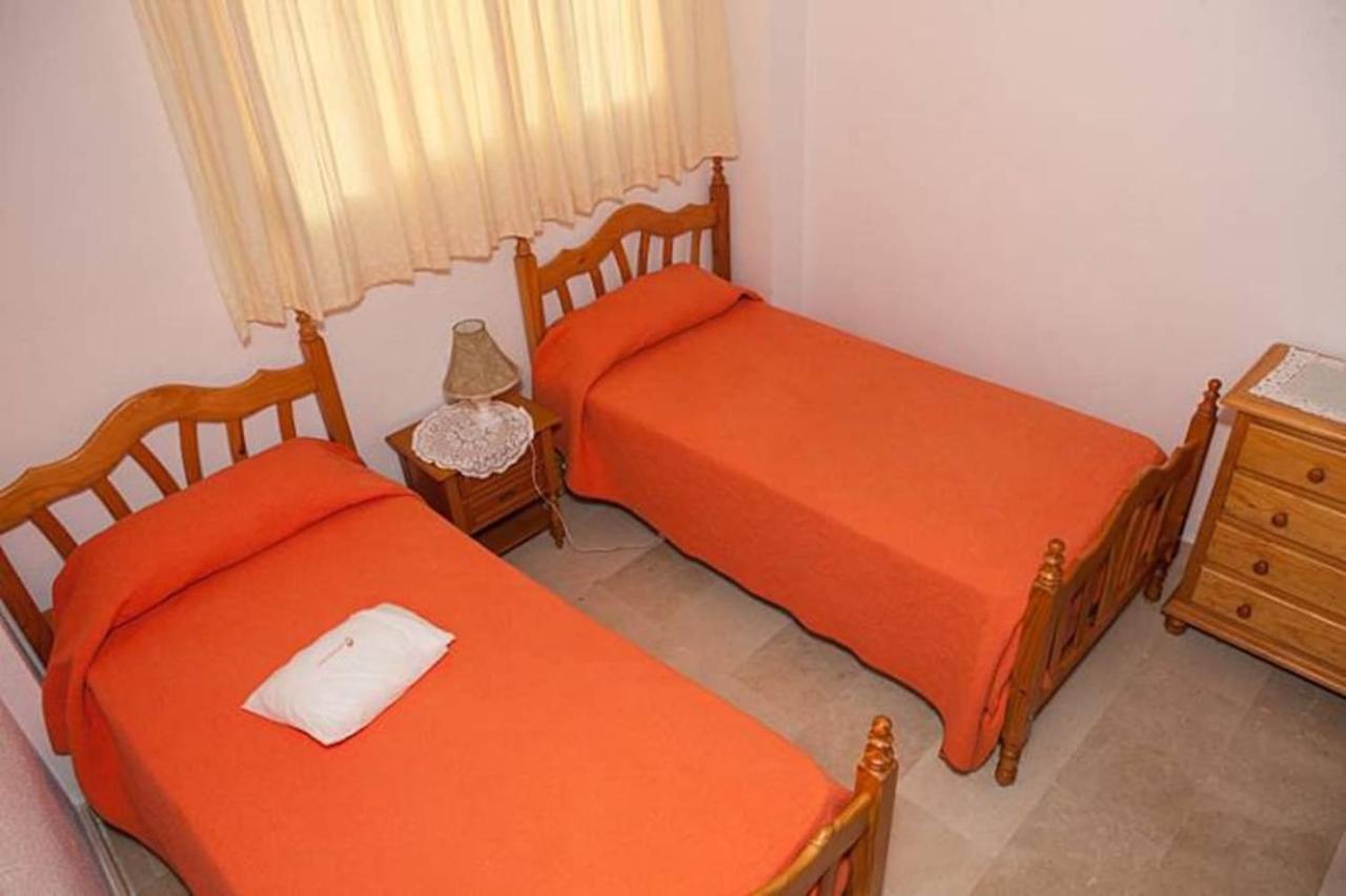 En Nerja. Primera Linea De Playa Apartment *
