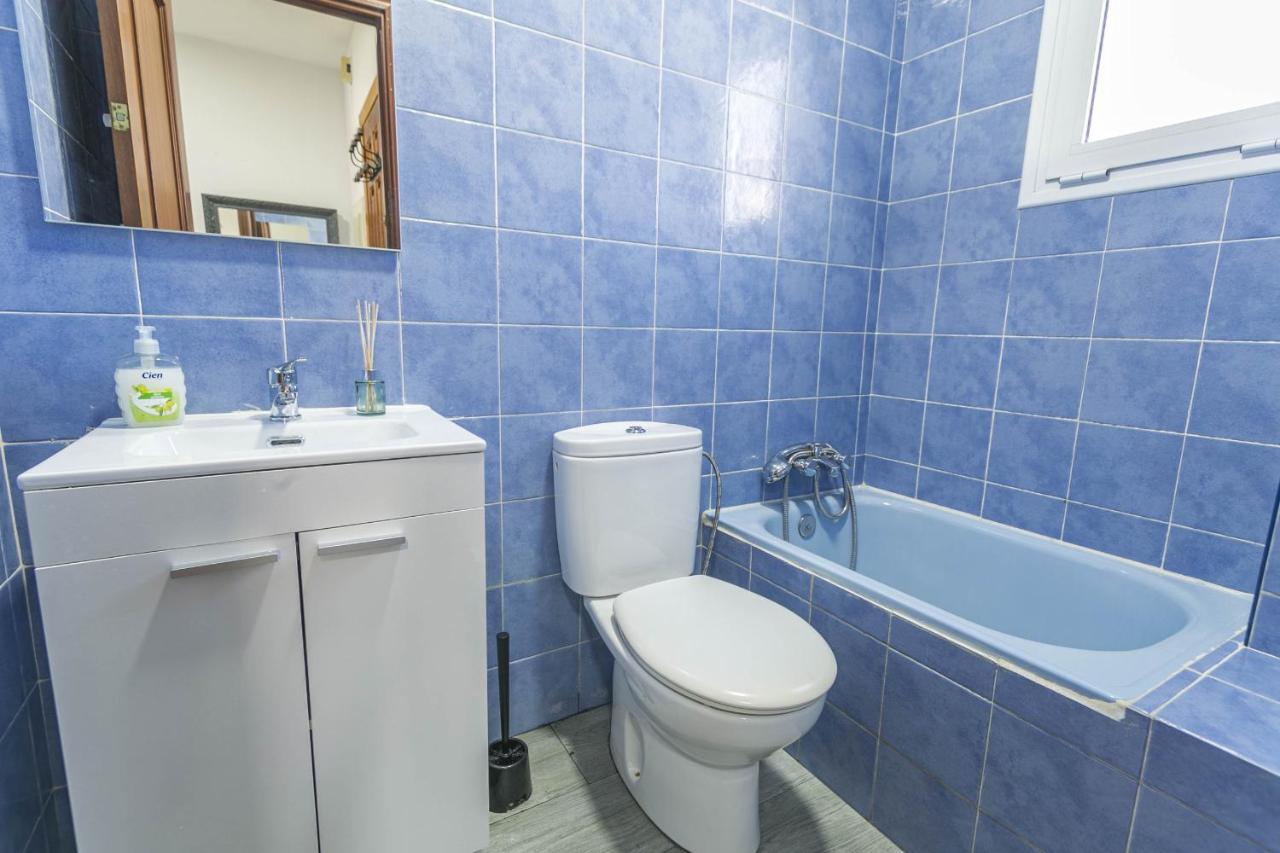 Canovas - Casa Con Jardin Privado En Centro Nerja