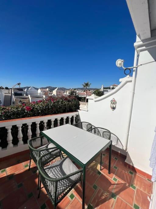 Holiday home Beautiful Views, Pool & Just 10min To The