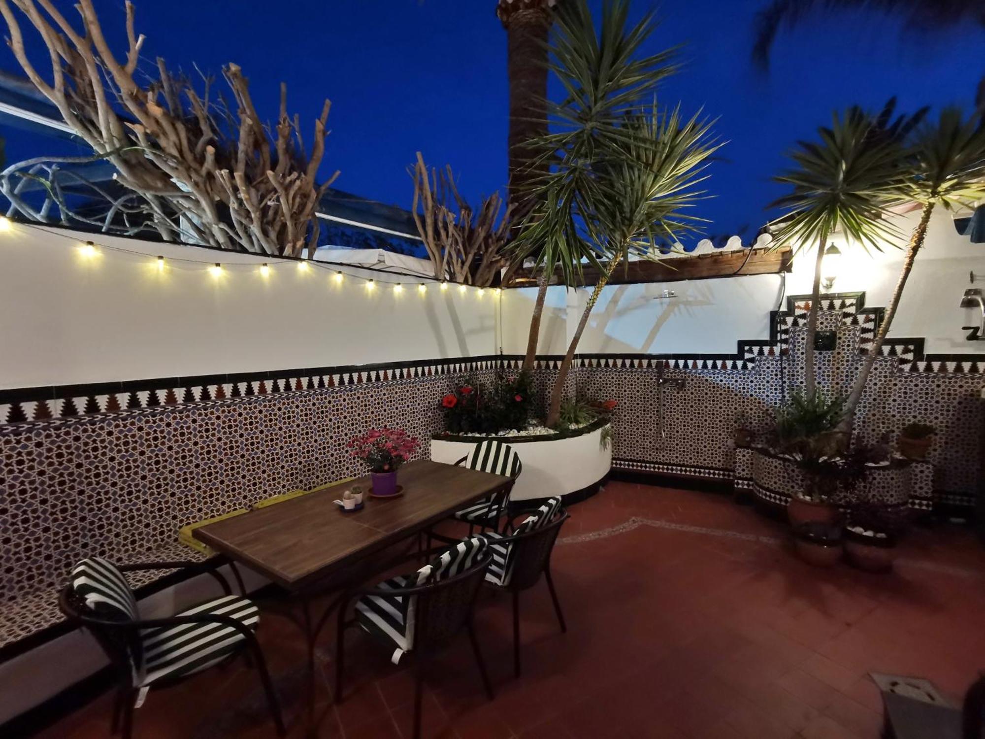 Carabeo Apartment *