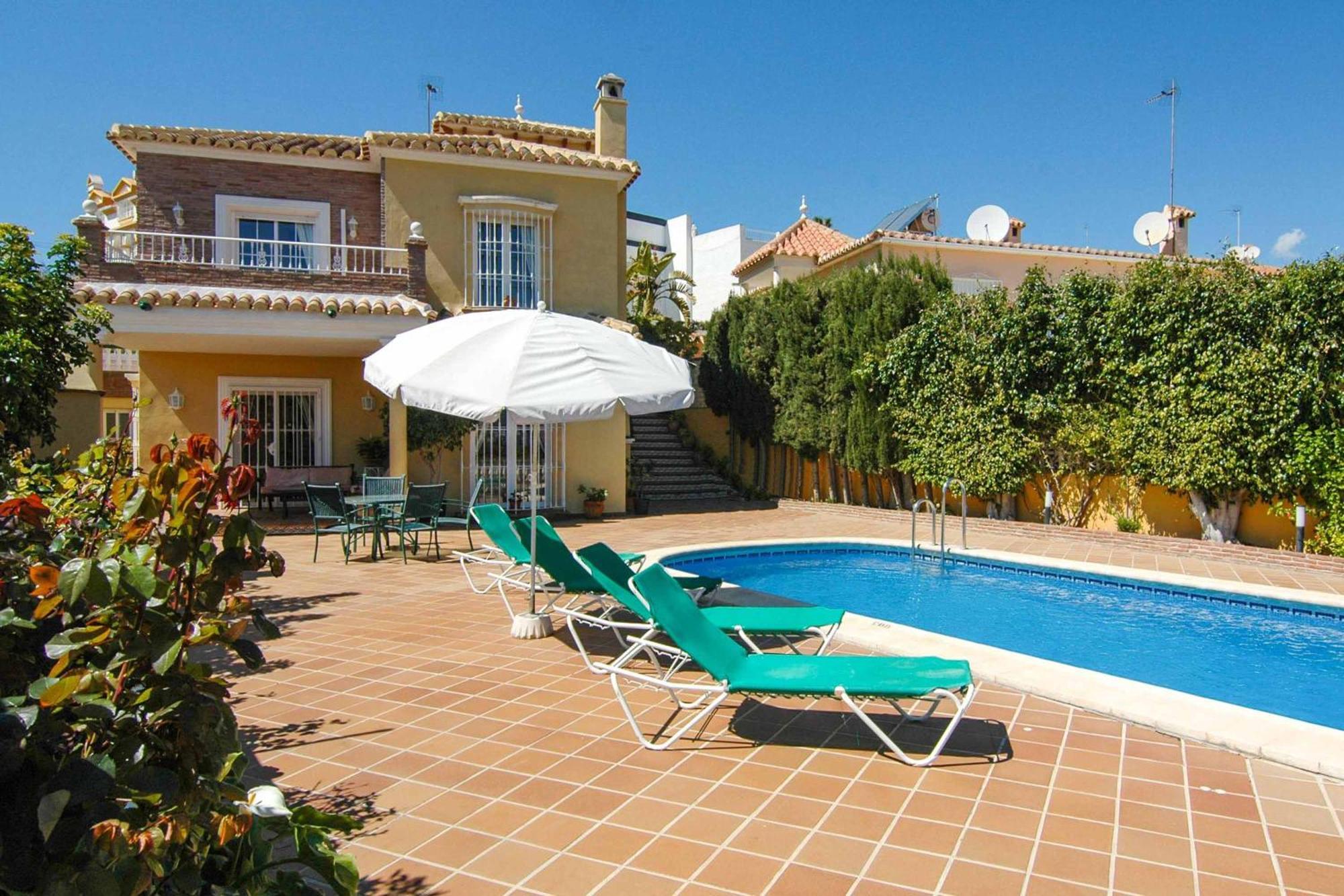 Mercedes Nerja