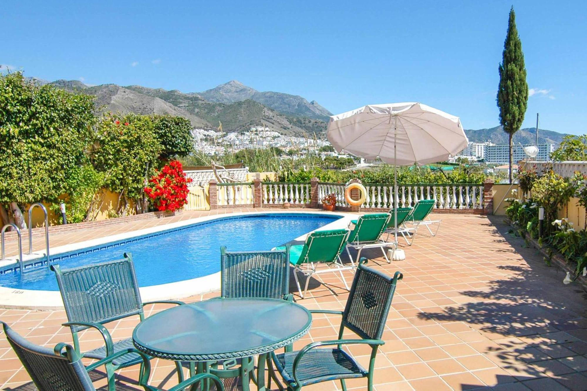 Mercedes * Nerja