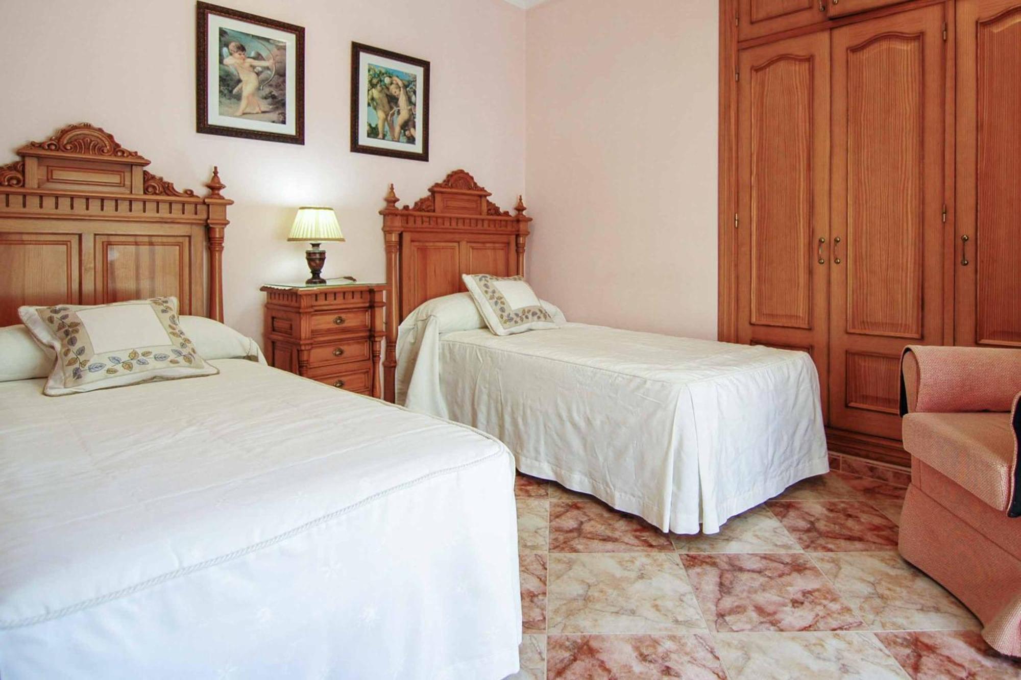 Mercedes Nerja