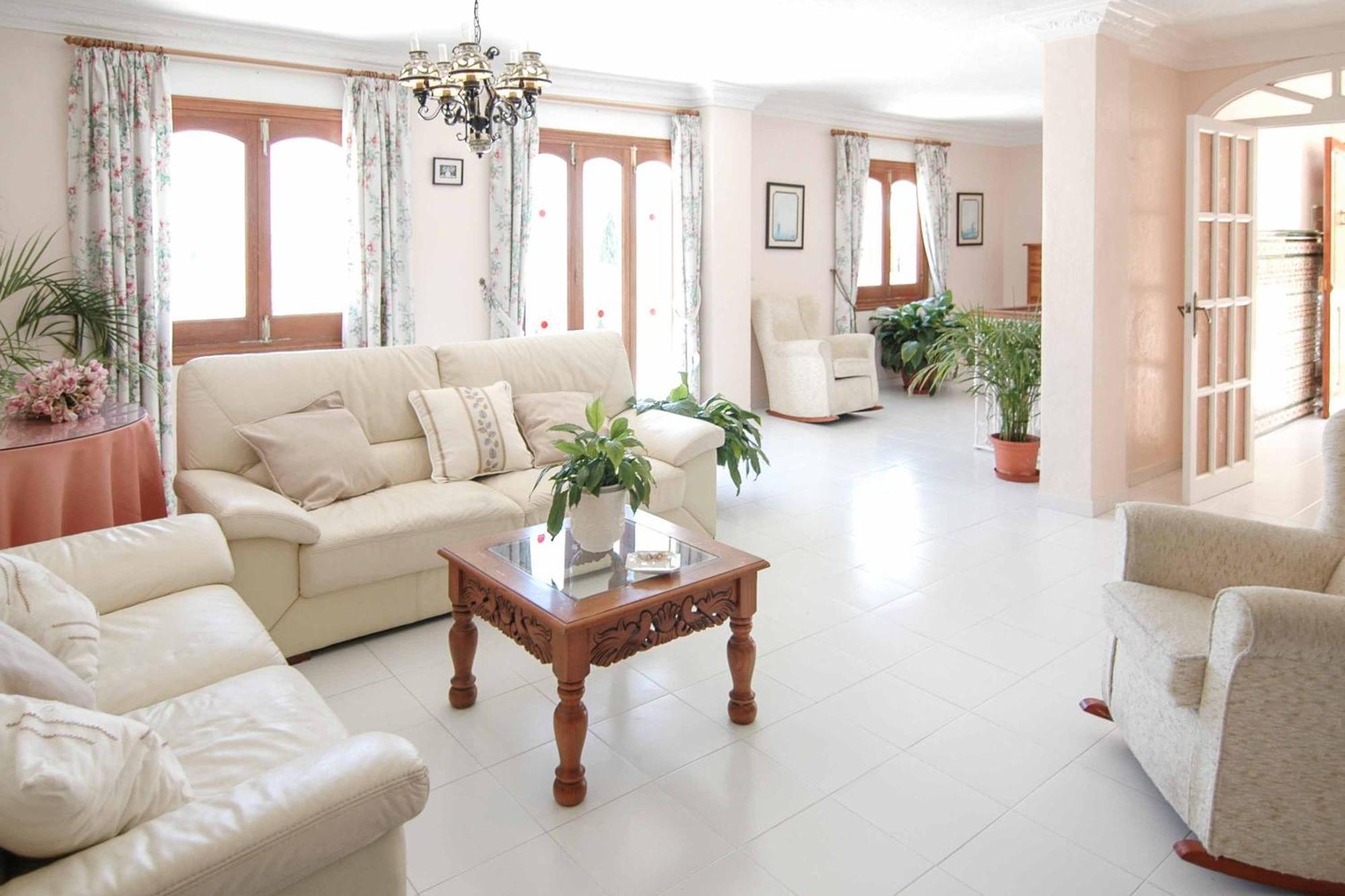 Angeles * Nerja