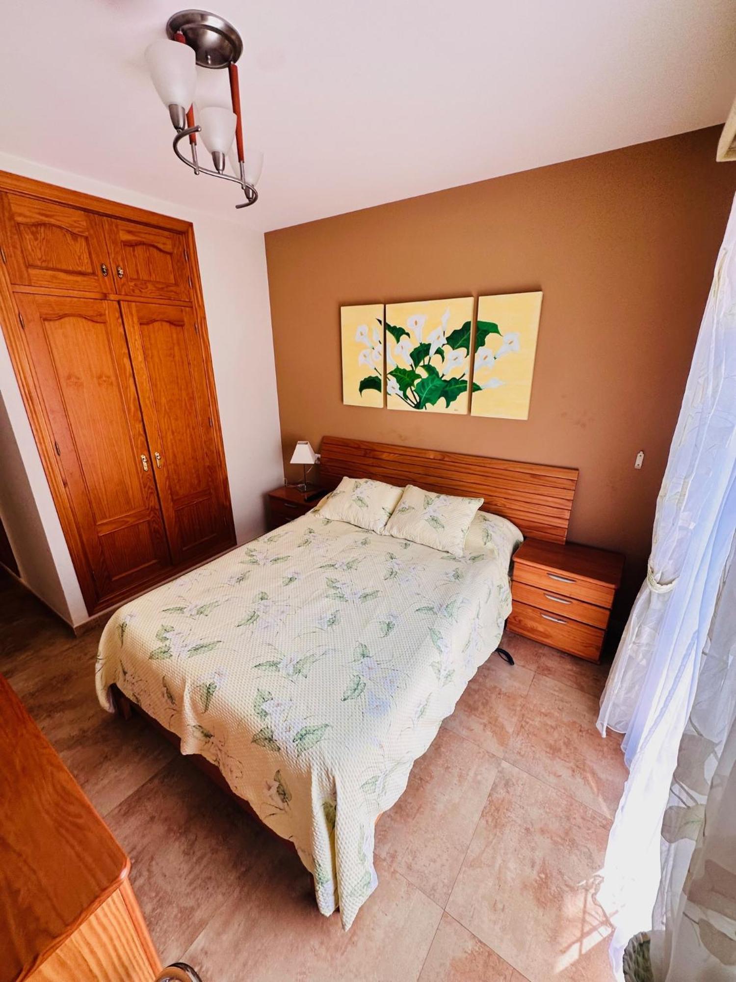Atico Con Piscina Privada En El Corazon De Nerja! Casa de férias Nerja