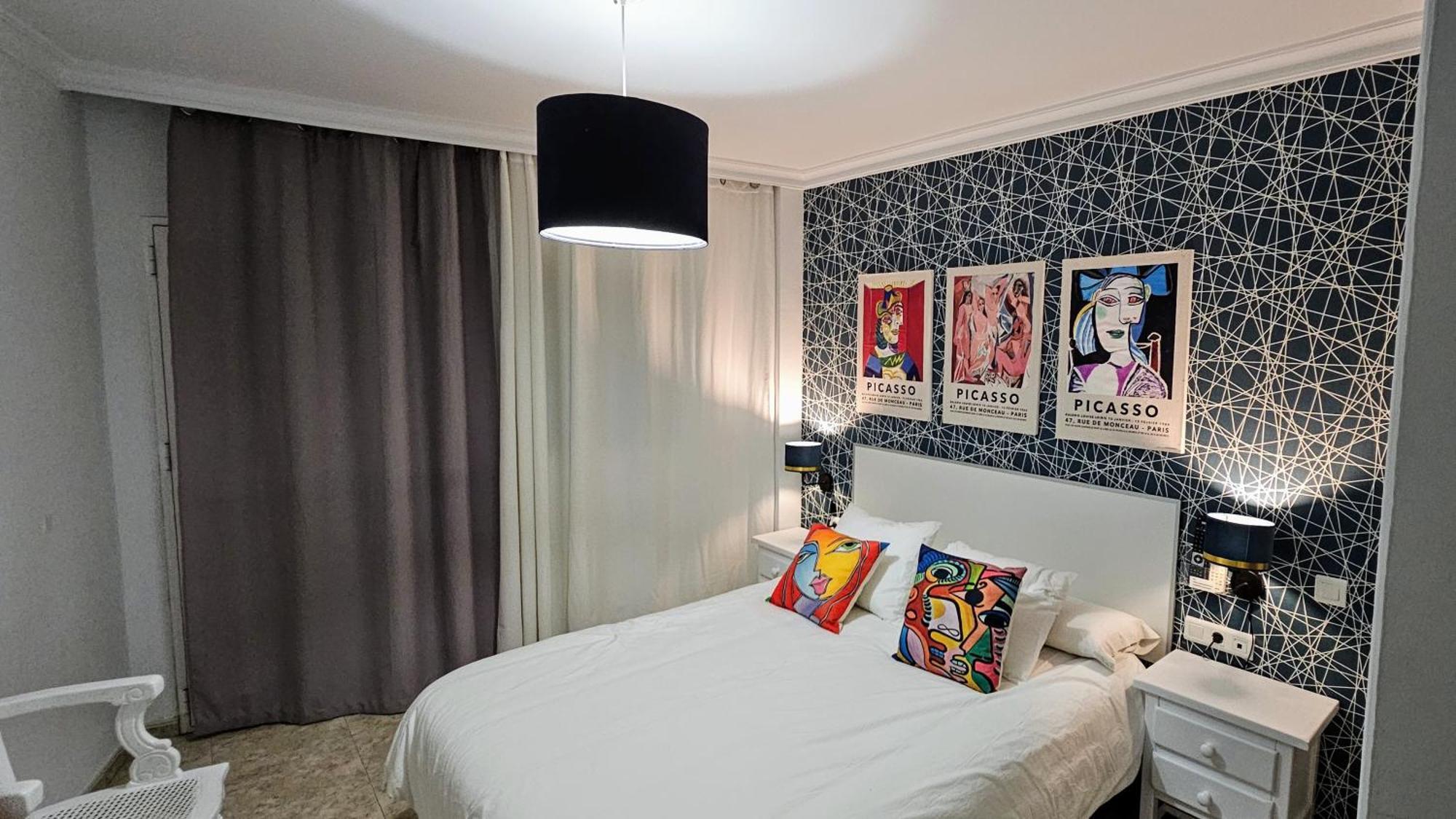 Luna De Hotel