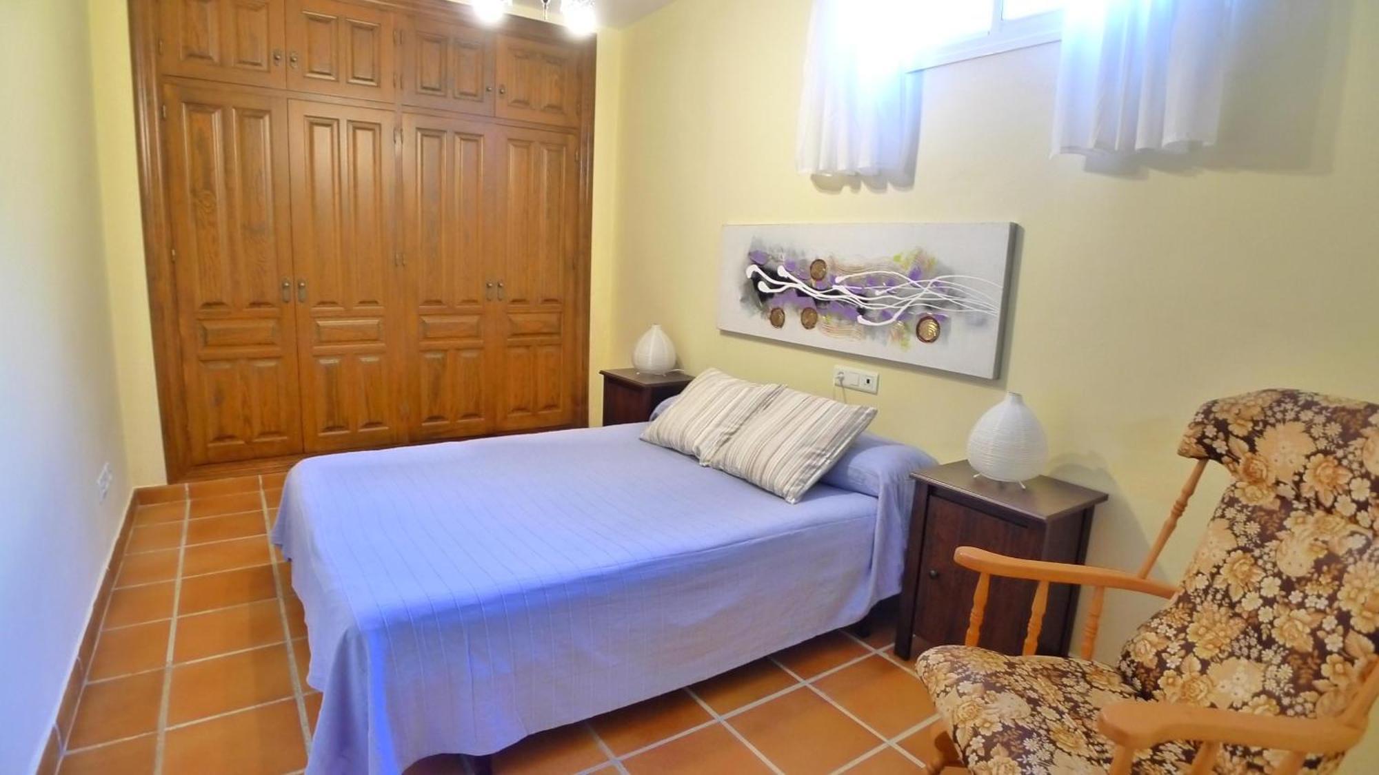 R1044 - Karina Villa Nerja