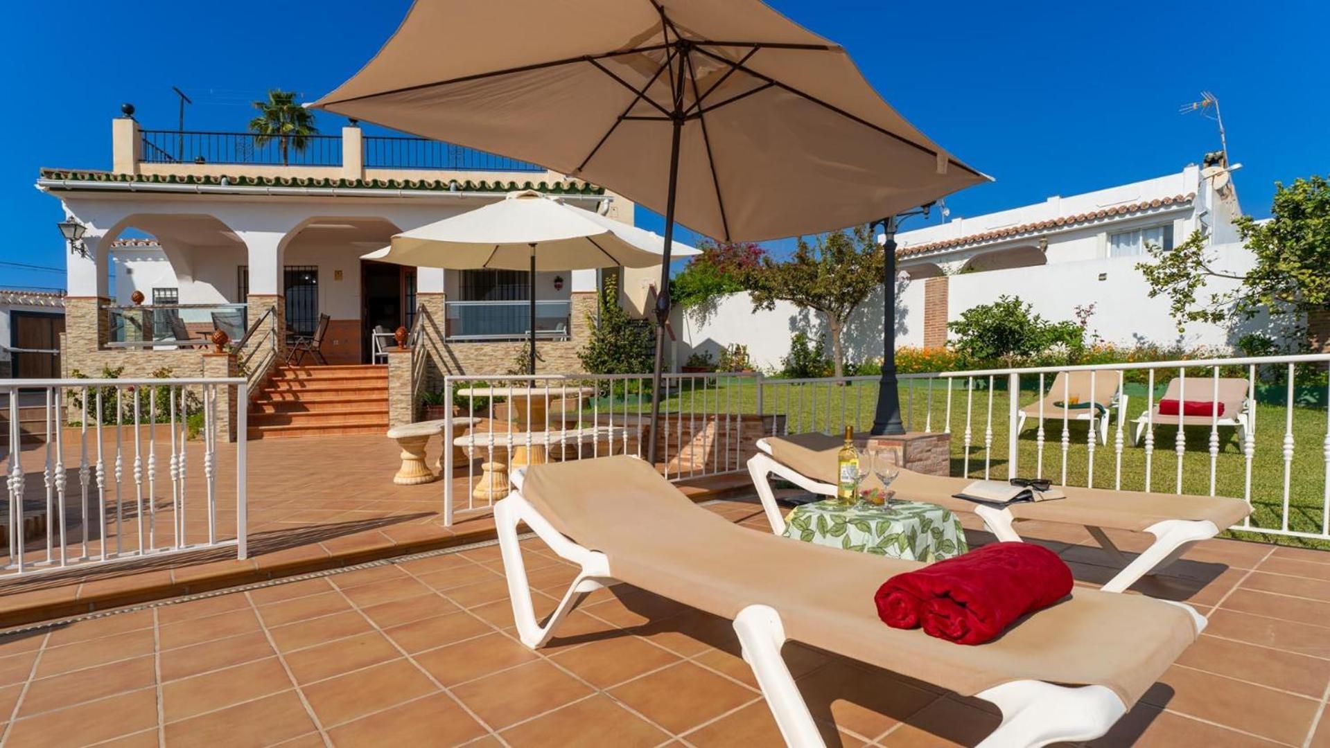 Lola Casitas Select Villa *