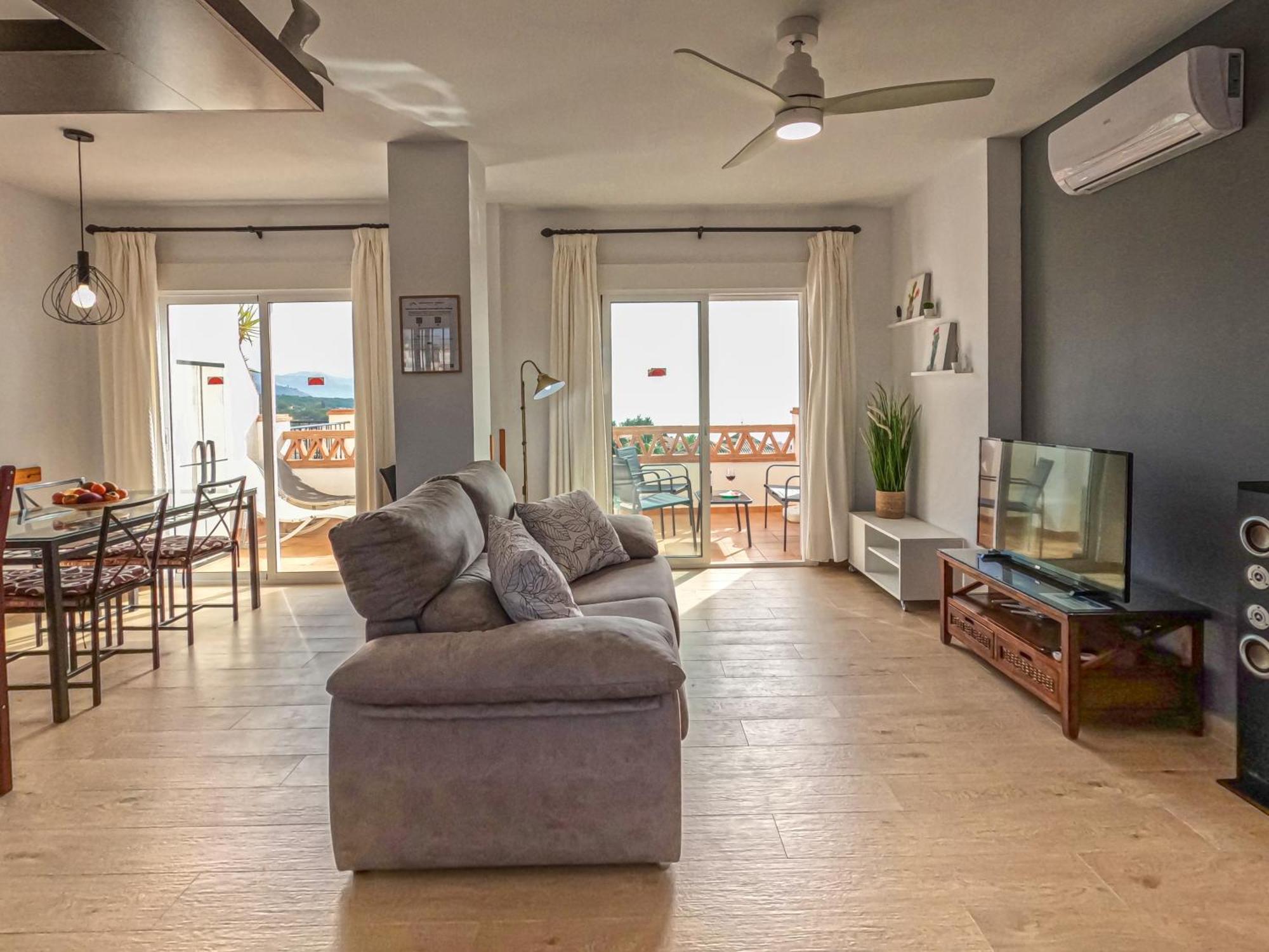 Chimenea Apartment Nerja