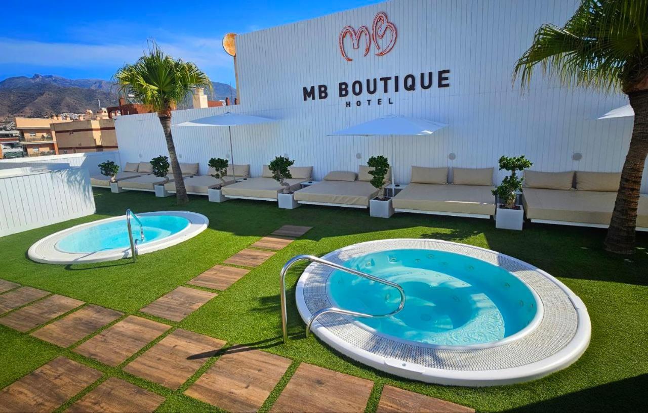 Mb Boutique - Adults Recommended 3*