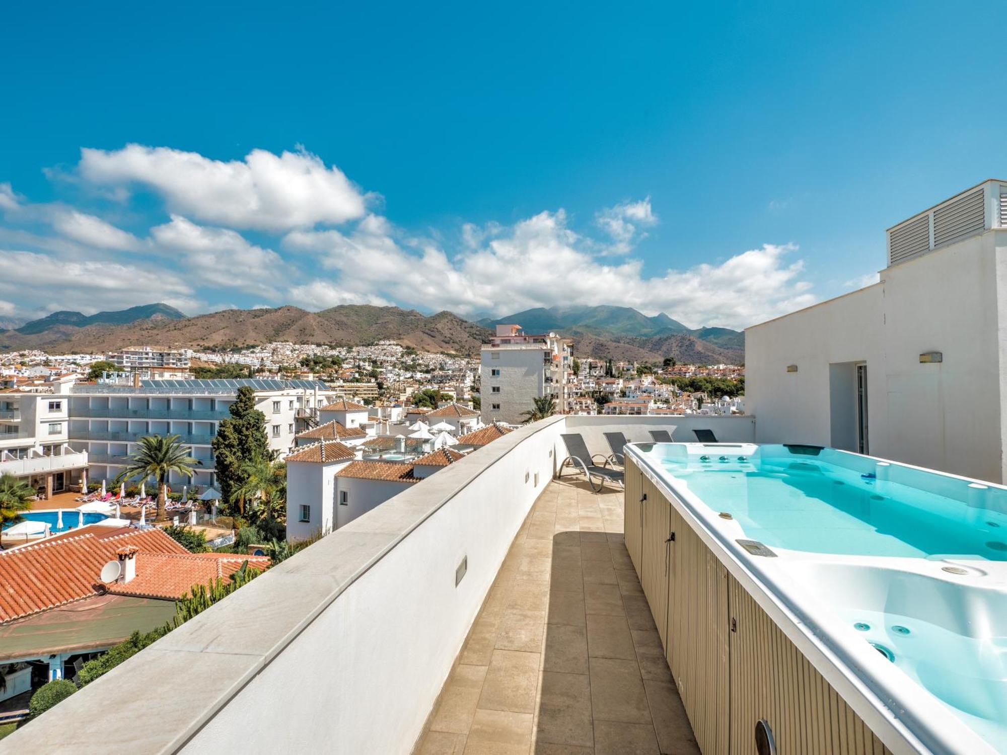 Modern With Location Parador, Apartamento Nerja
