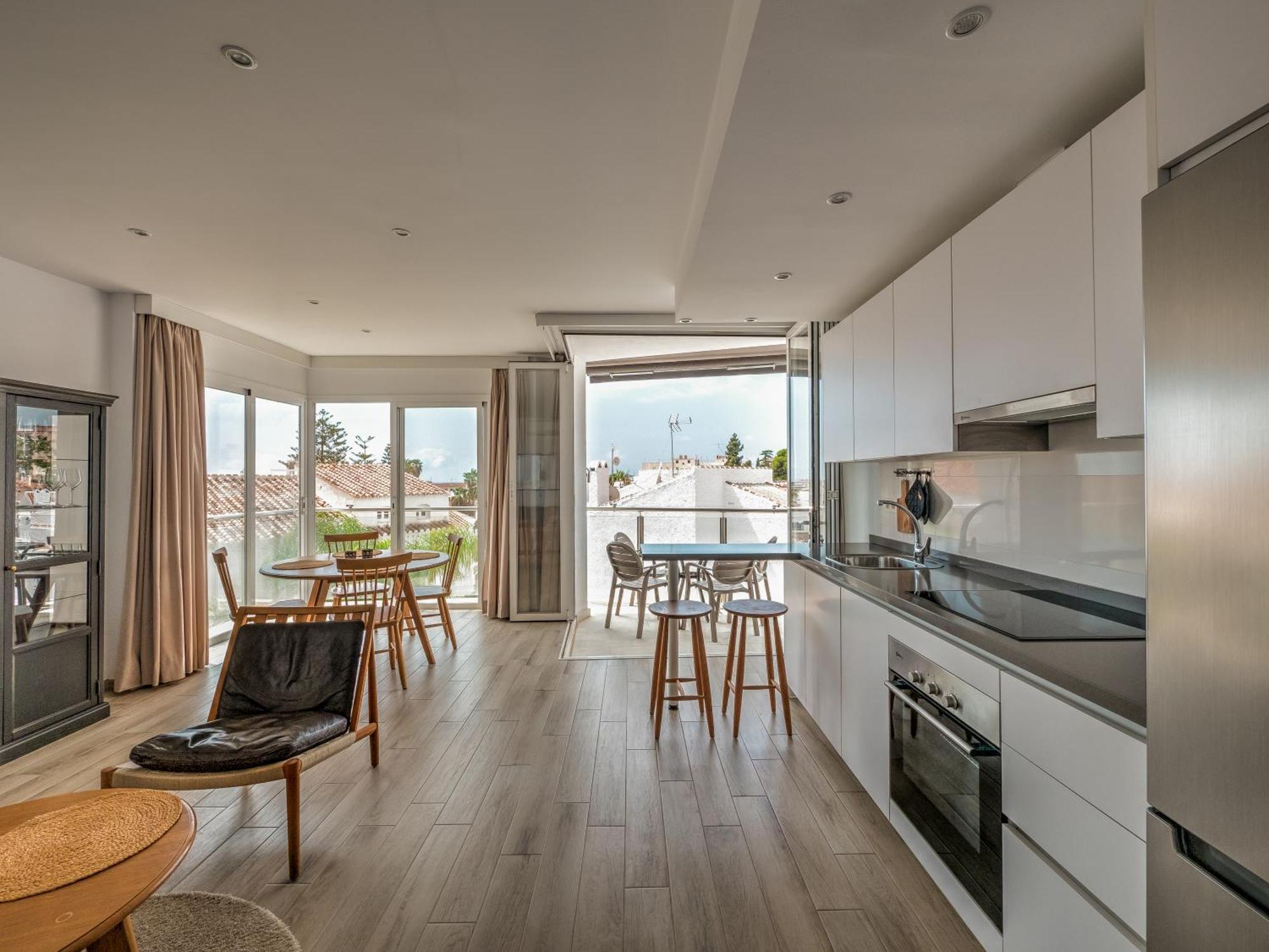 Modern With Location Parador, Apartamento Nerja