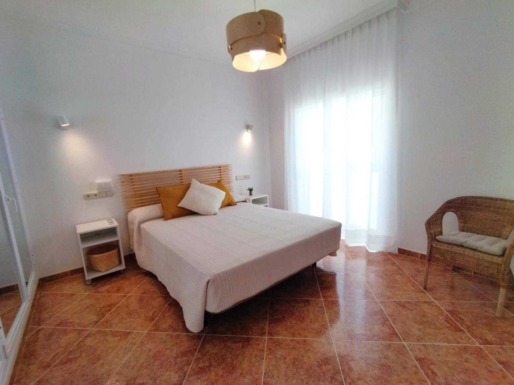 Casa Playa, Terraza Y Garaje Nerja
