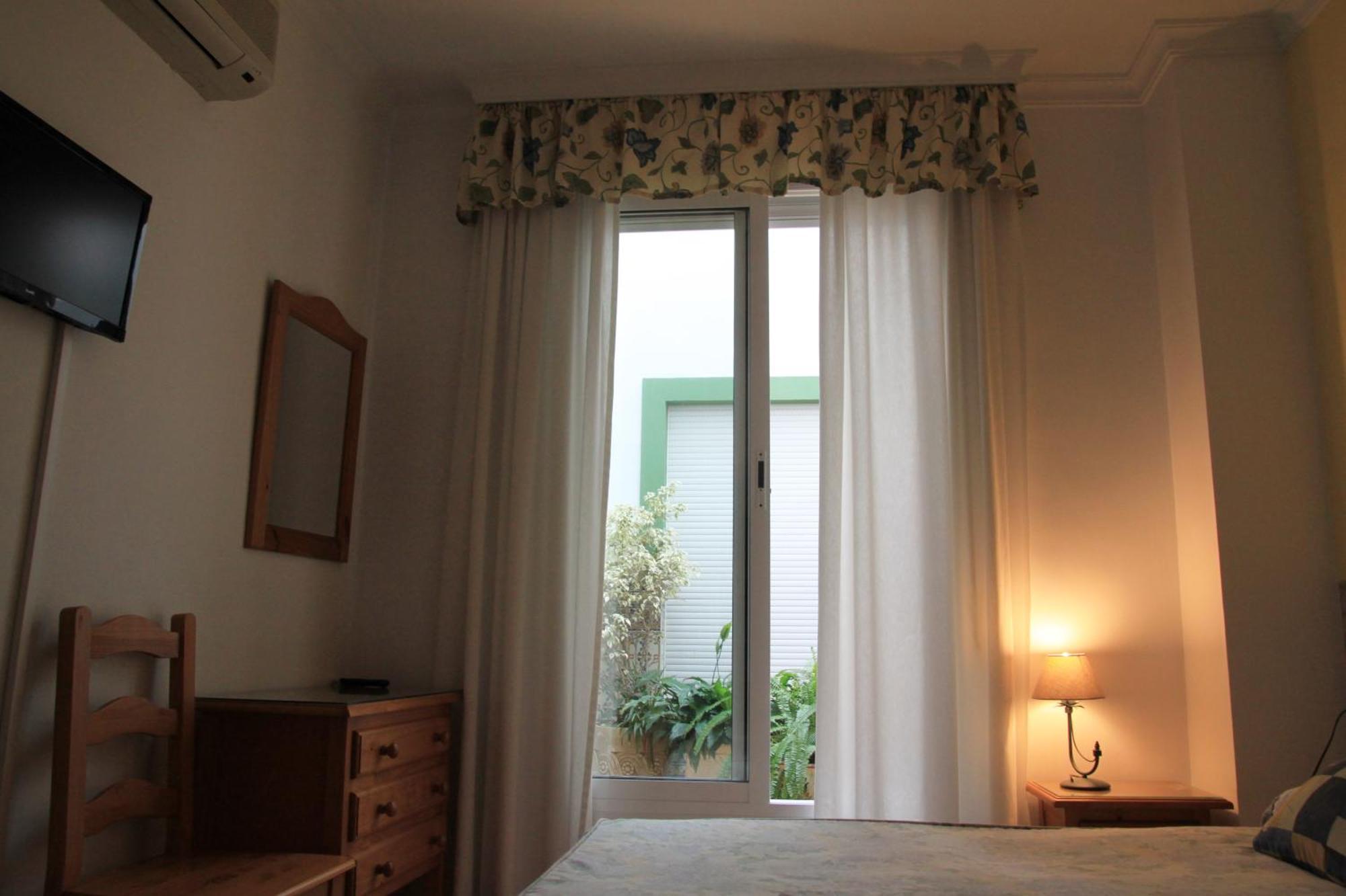 Ana - Adults Recommended 2* Nerja