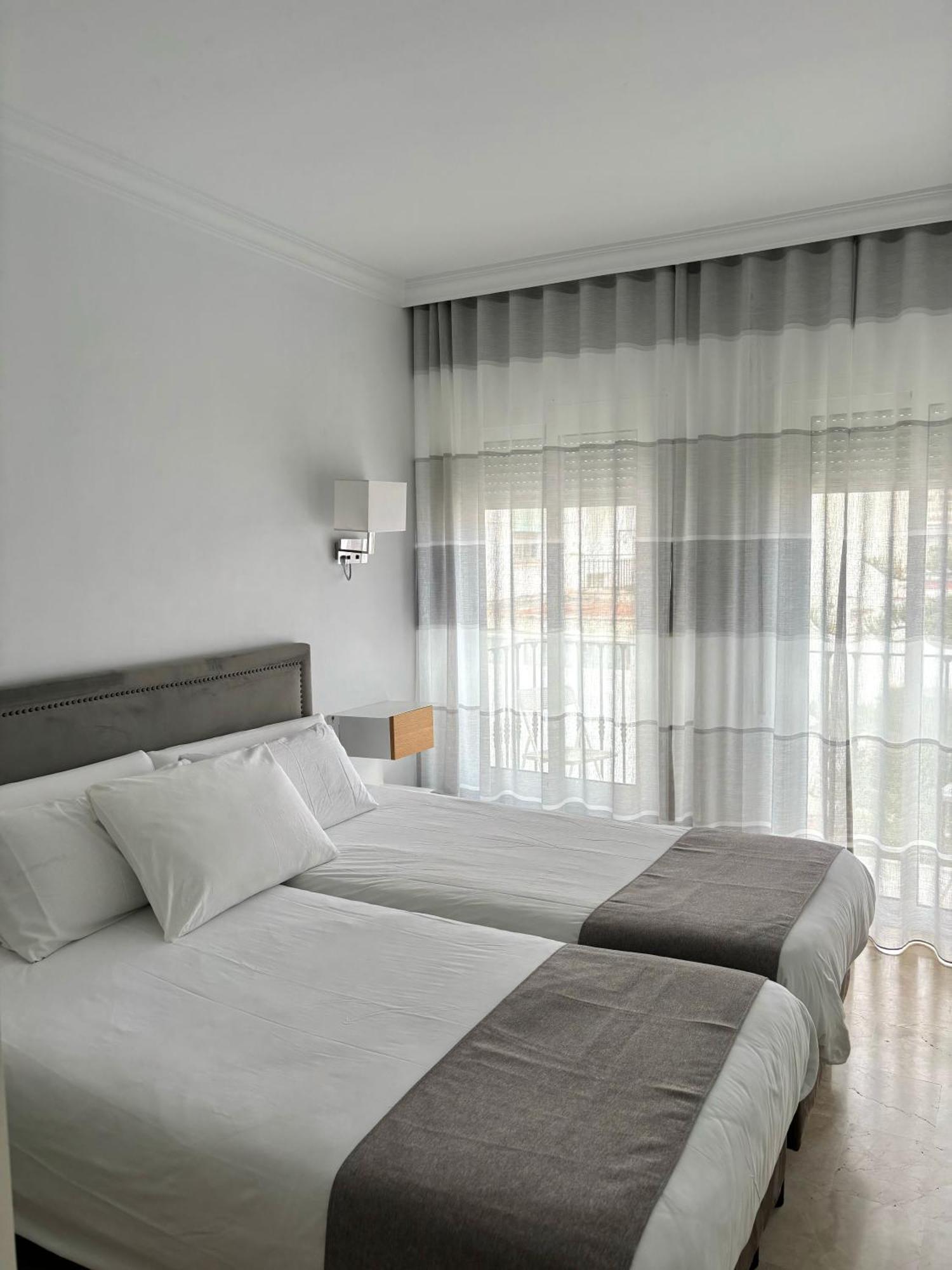 Abril Guest house Nerja