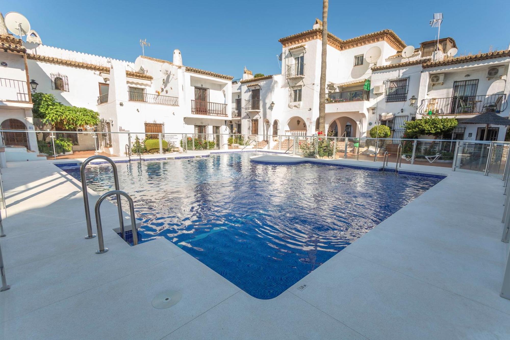 Canovas - Nueva - Pueblo Andaluz 95 Nerja