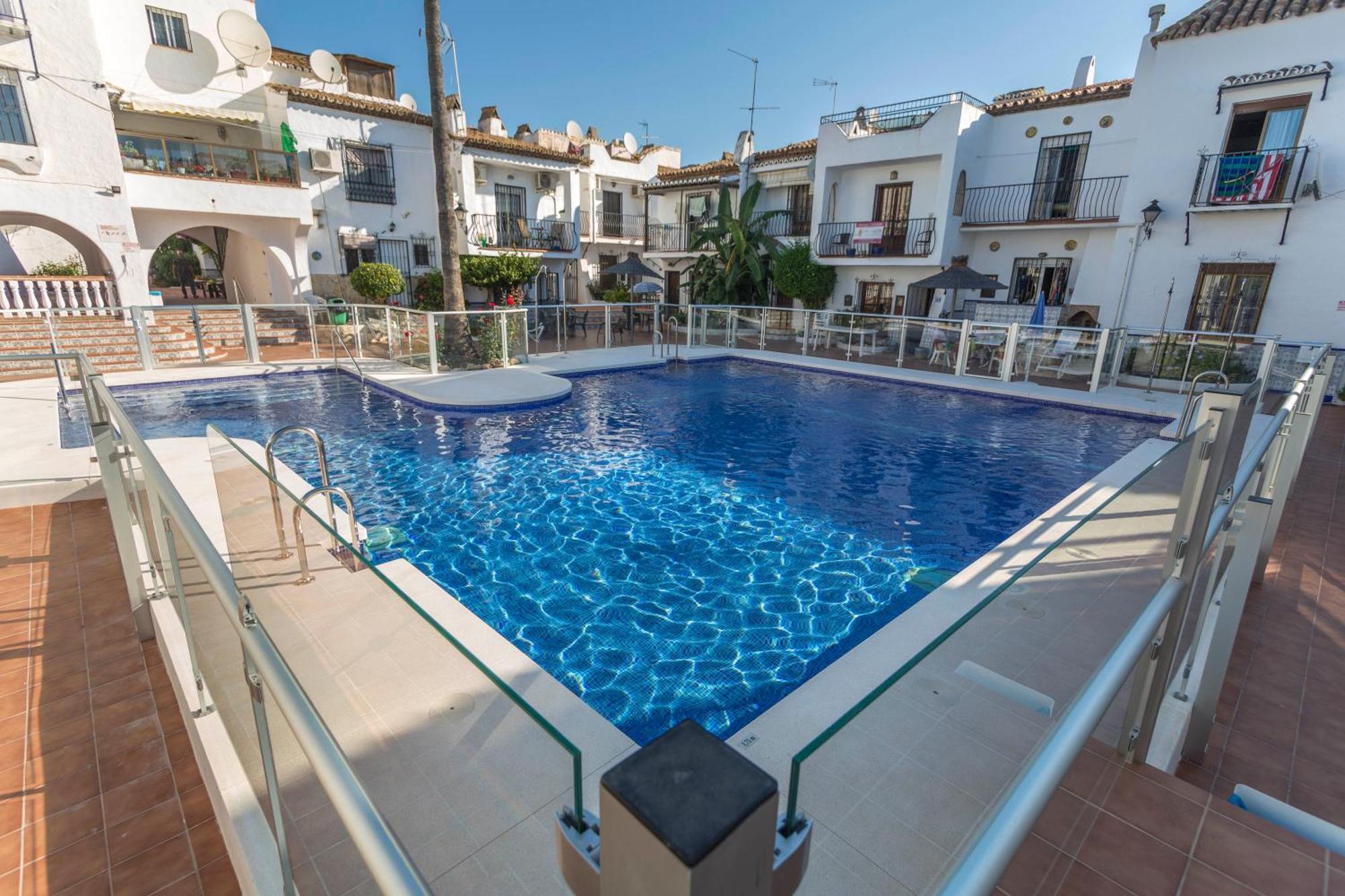 Canovas - Nueva - Pueblo Andaluz 95 Casa de férias *
