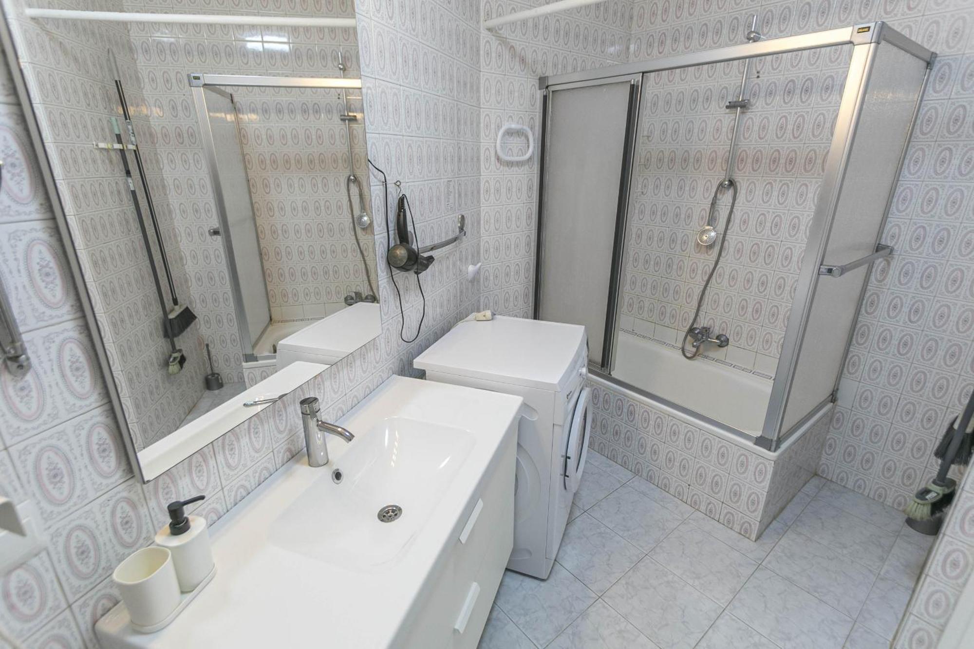 Canovas Nerja - Apartamento Corona Playa * Nerja