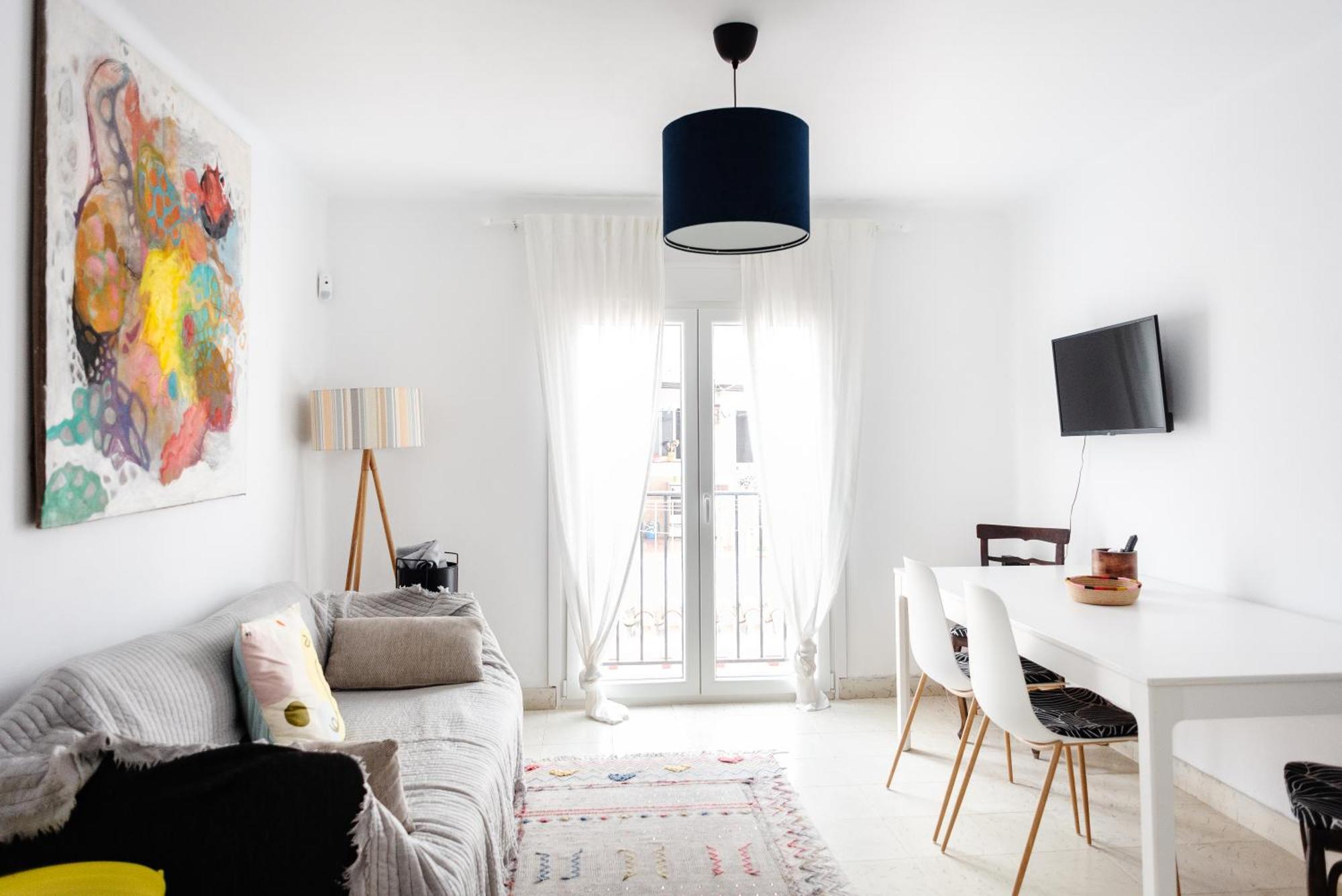 Old Town L Stylish L Modern *