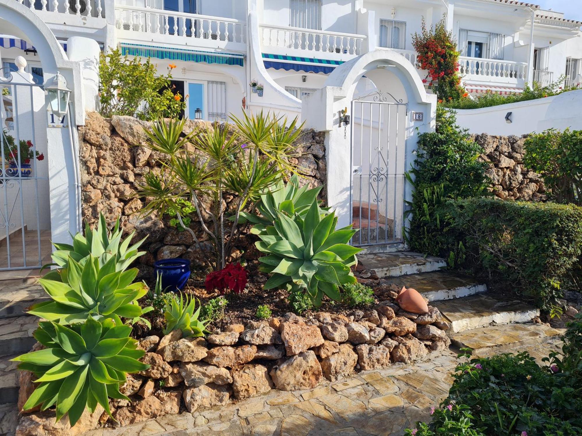 Jardines De 18 Menyber Holiday home