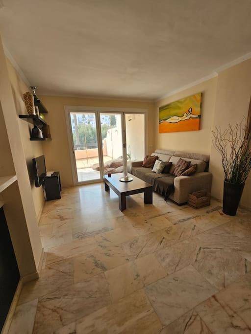 Apartment Sidi *