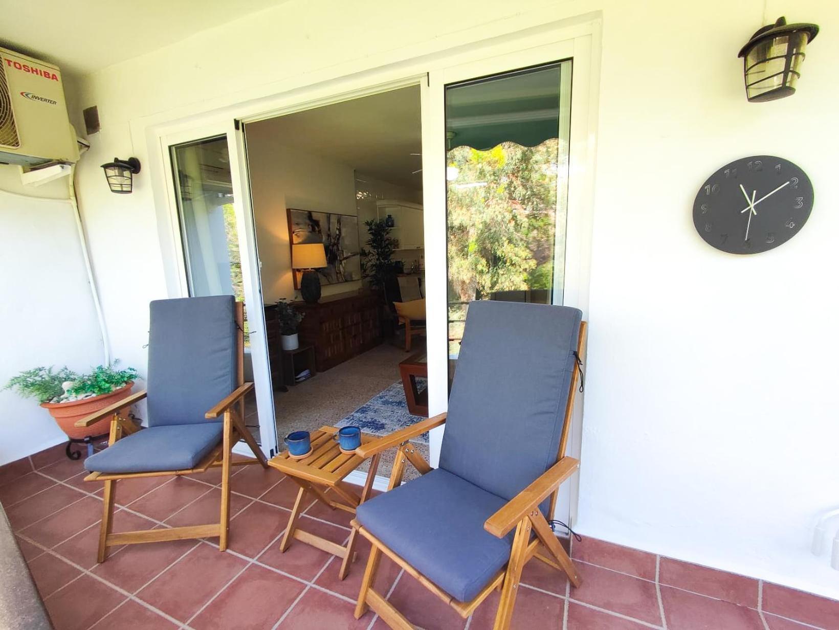 Modern 1 Bedroom With Pool Acess, Edificio Bahamas, Apartamento Nerja