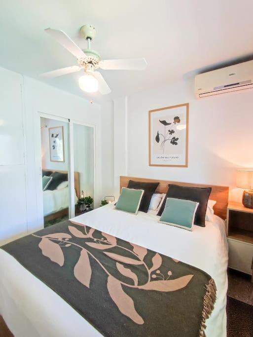 Apartamento Modern 1 Bedroom With Pool Acess, Edificio Bahamas, Nerja