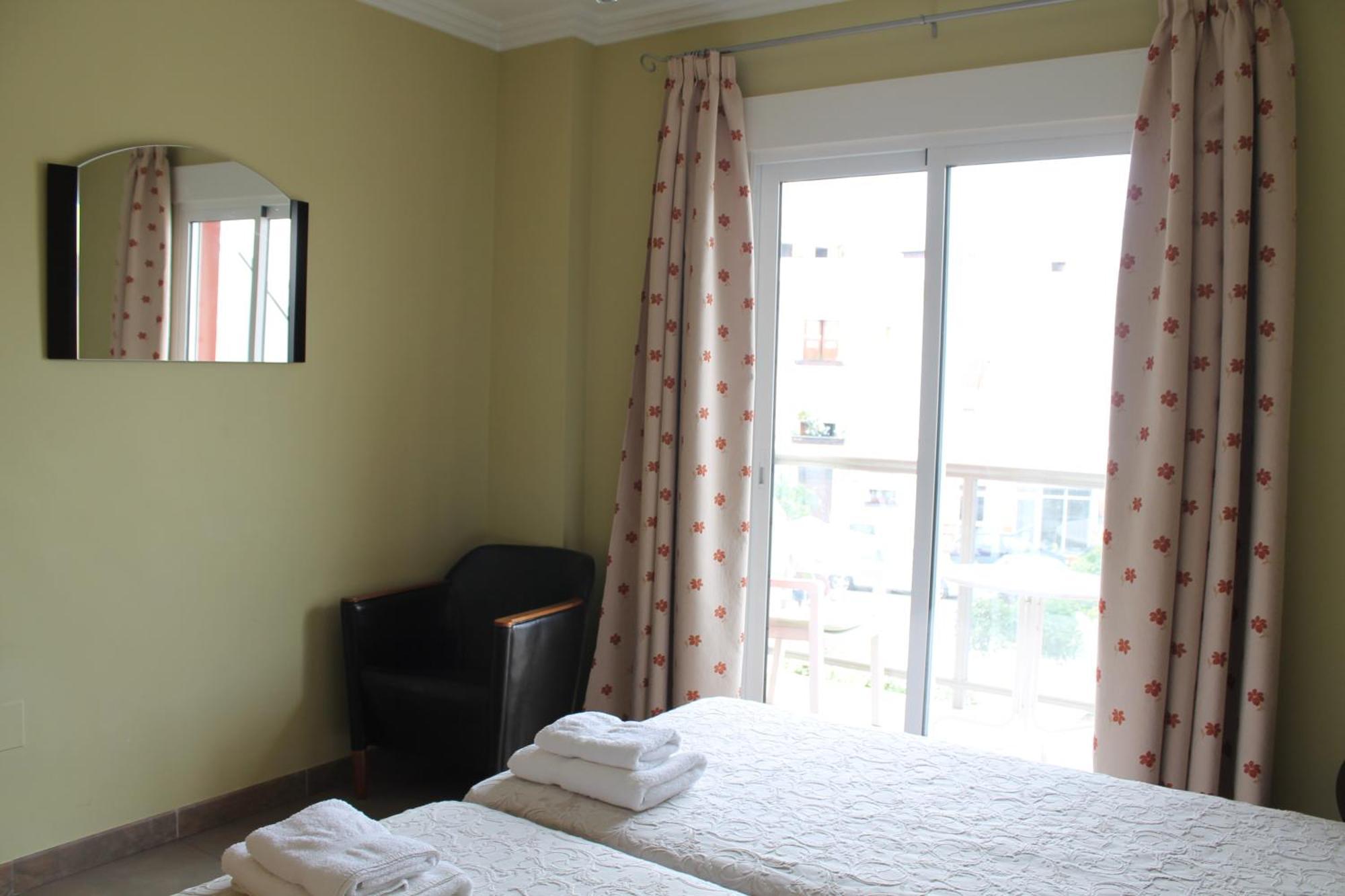 Apartamento Turísticos Plaza Del Olvido