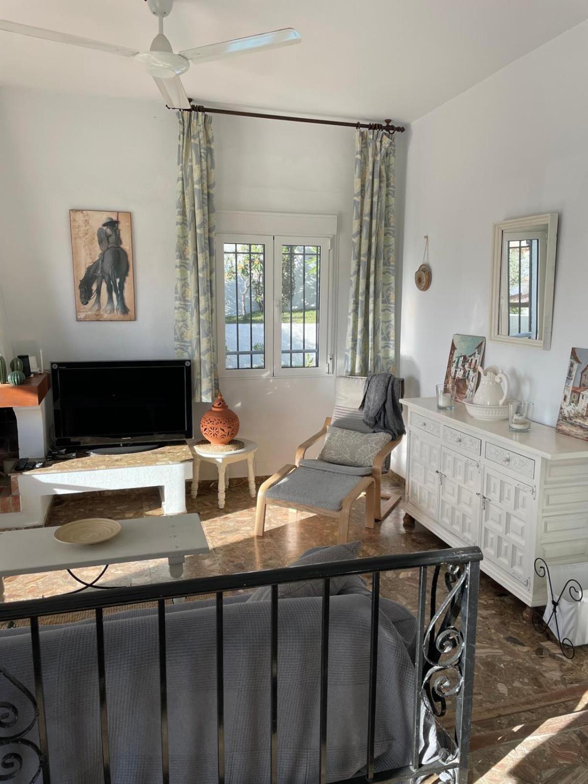 Naricha 1 Menyber Holiday home