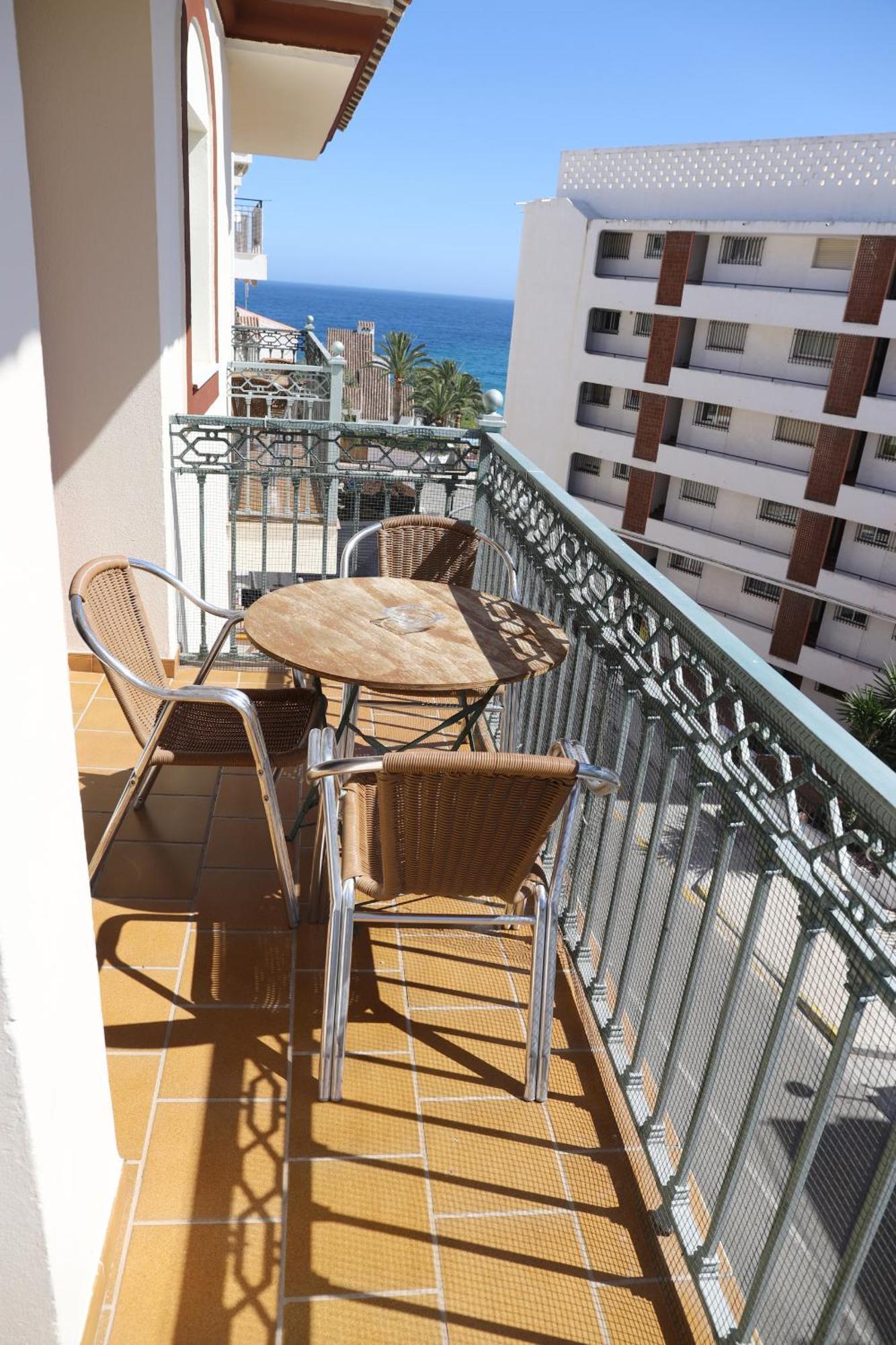 Aparthotel Latin *