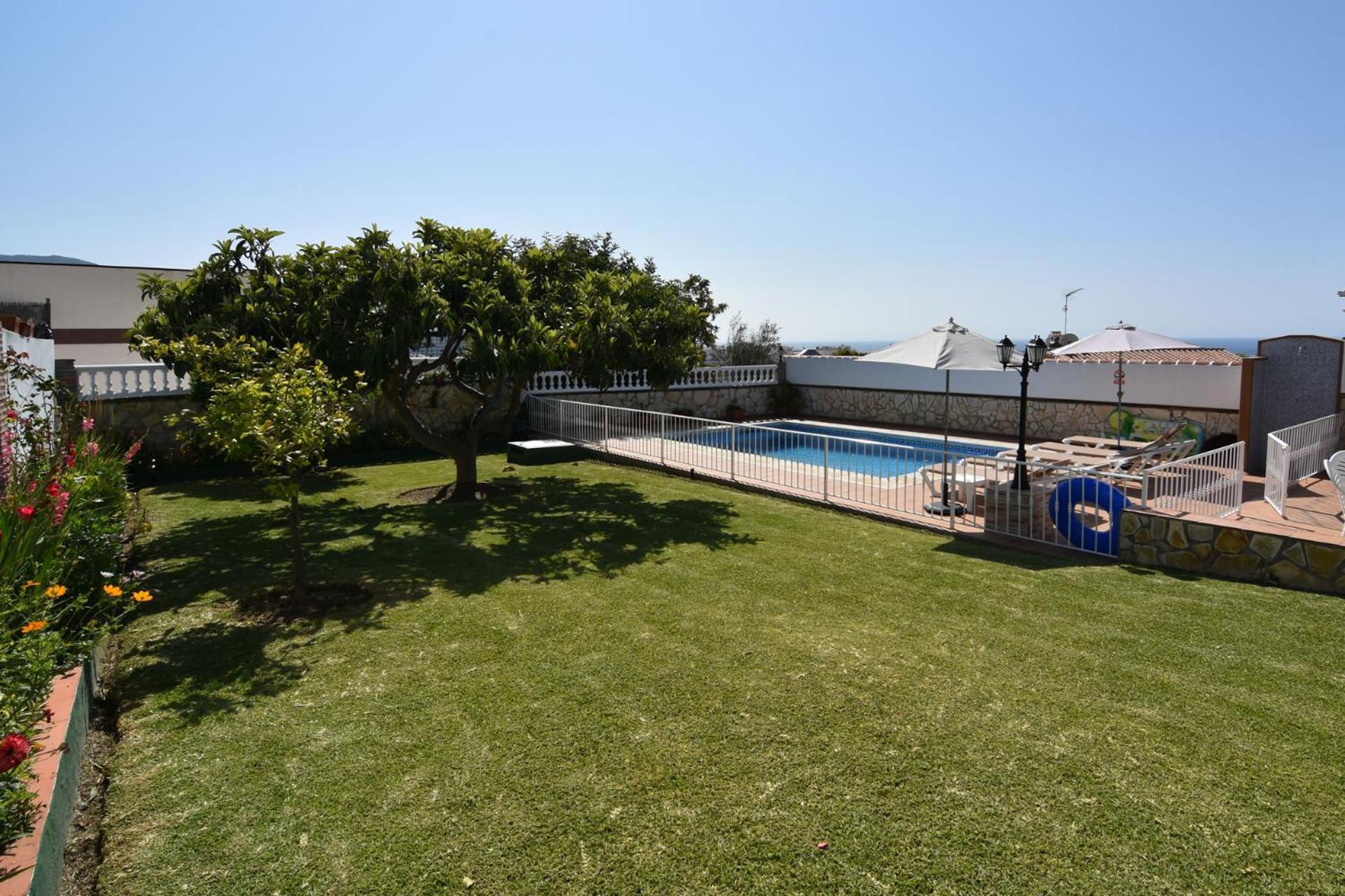 Lola Casitas Select Villa