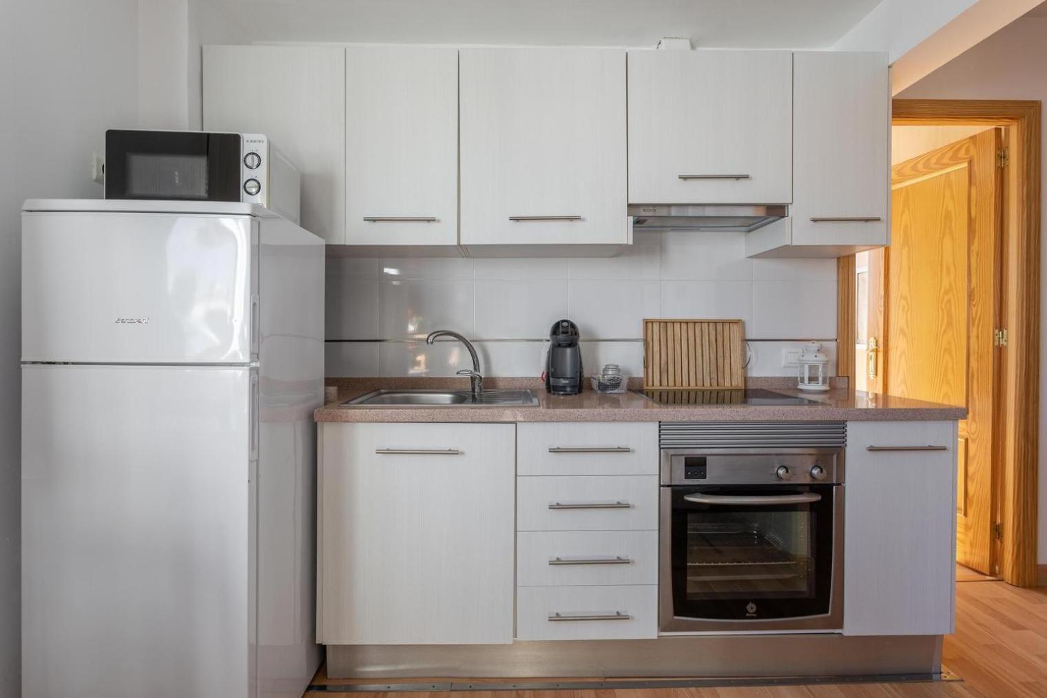 En Urb. Residencial 2 4 Per. Nerja