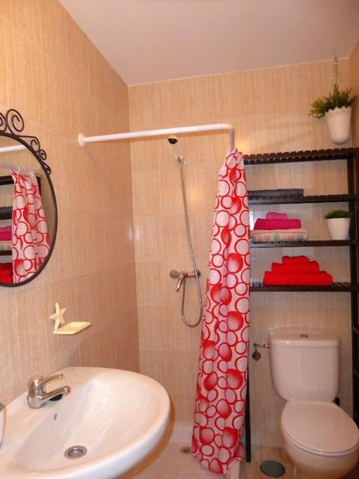Atico Fresco Y Luminoso Con Aparcamiento Privado Apartamento *