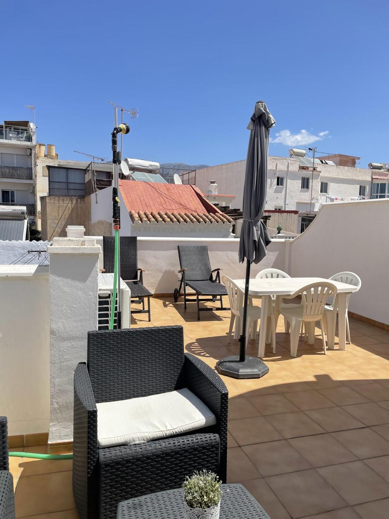 Apartamento B Y G Nerja